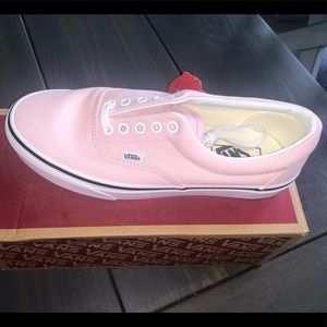 Vans Era pink sneaker; men’s 8, women’s 9.5.